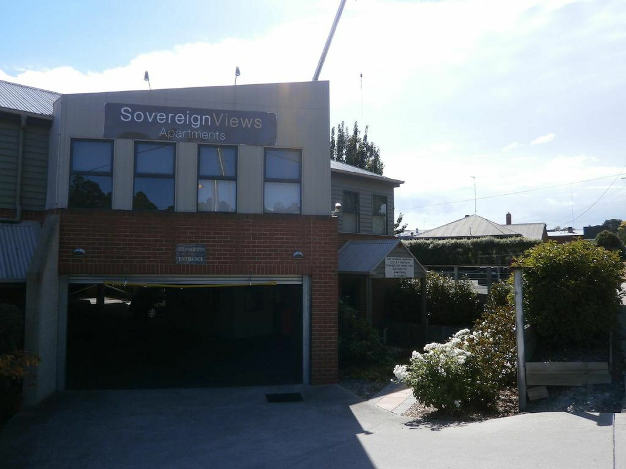 Sovereign Views Apartments Ballarat Bagian luar foto